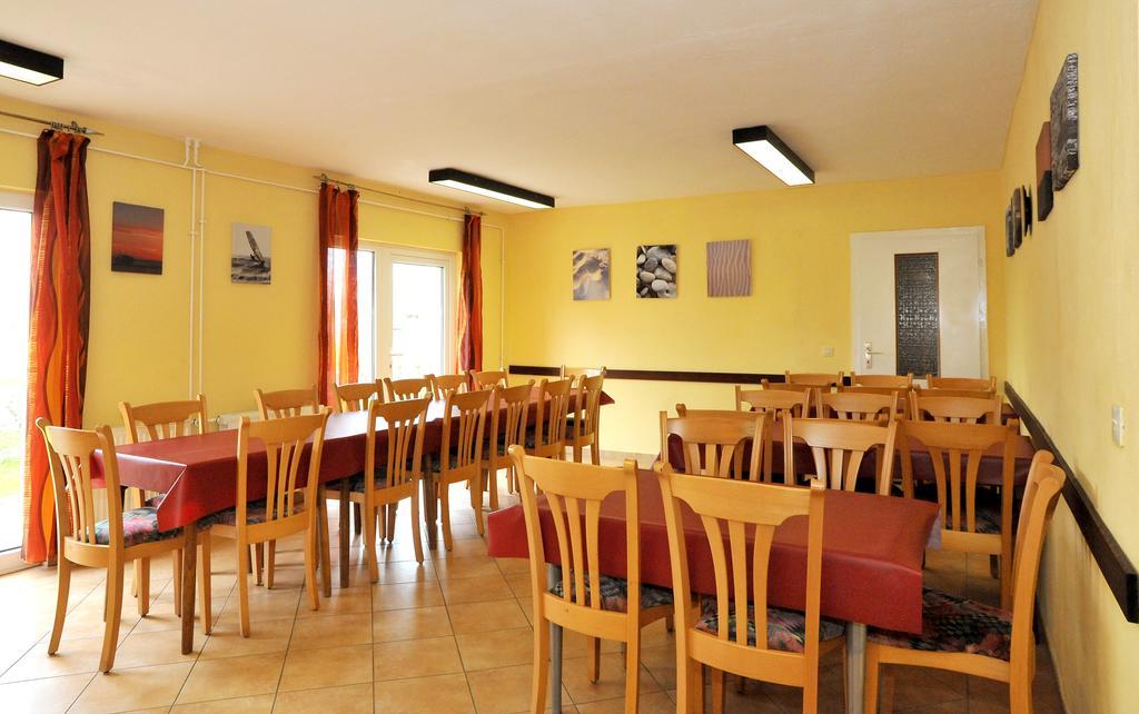 Nohotel Hostel Dranske Buitenkant foto